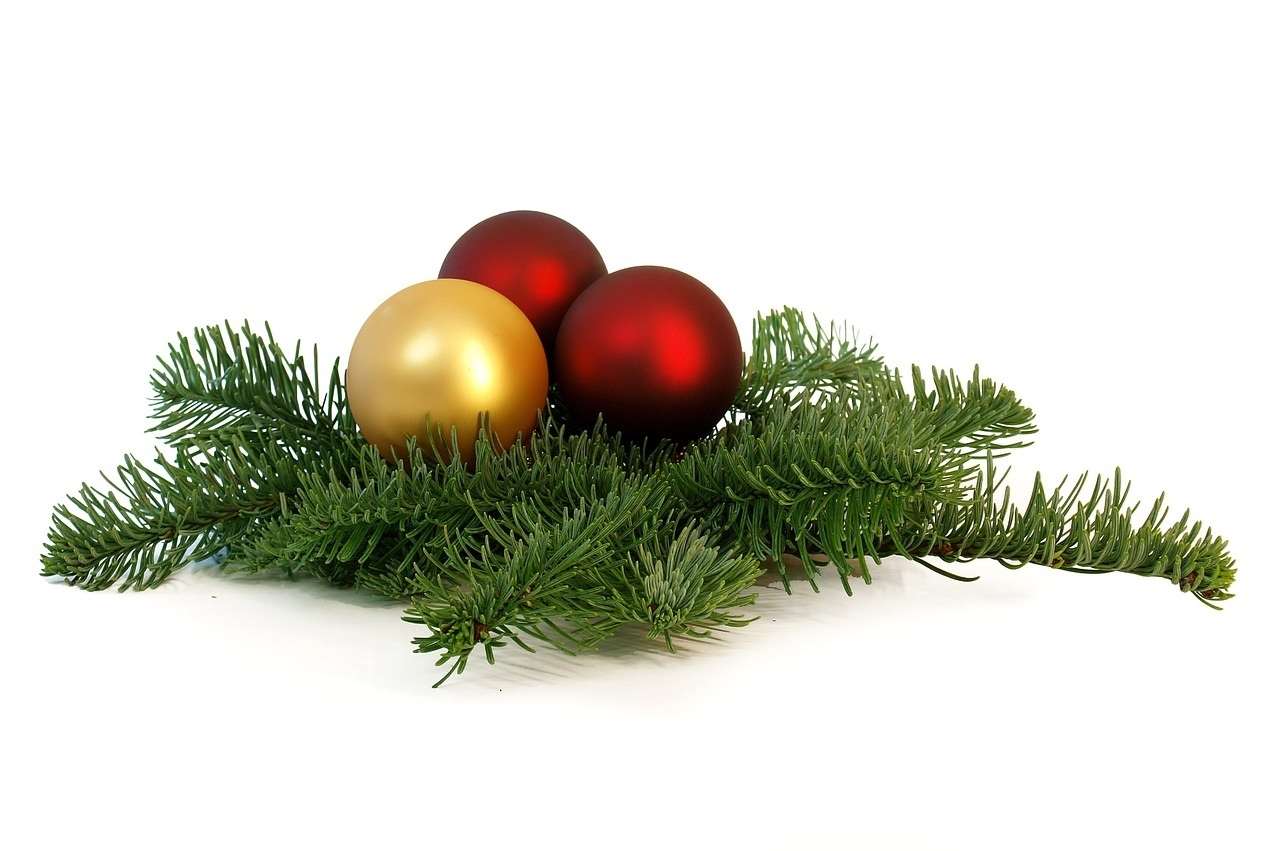 tree-decorations-842046_1280 pixabay